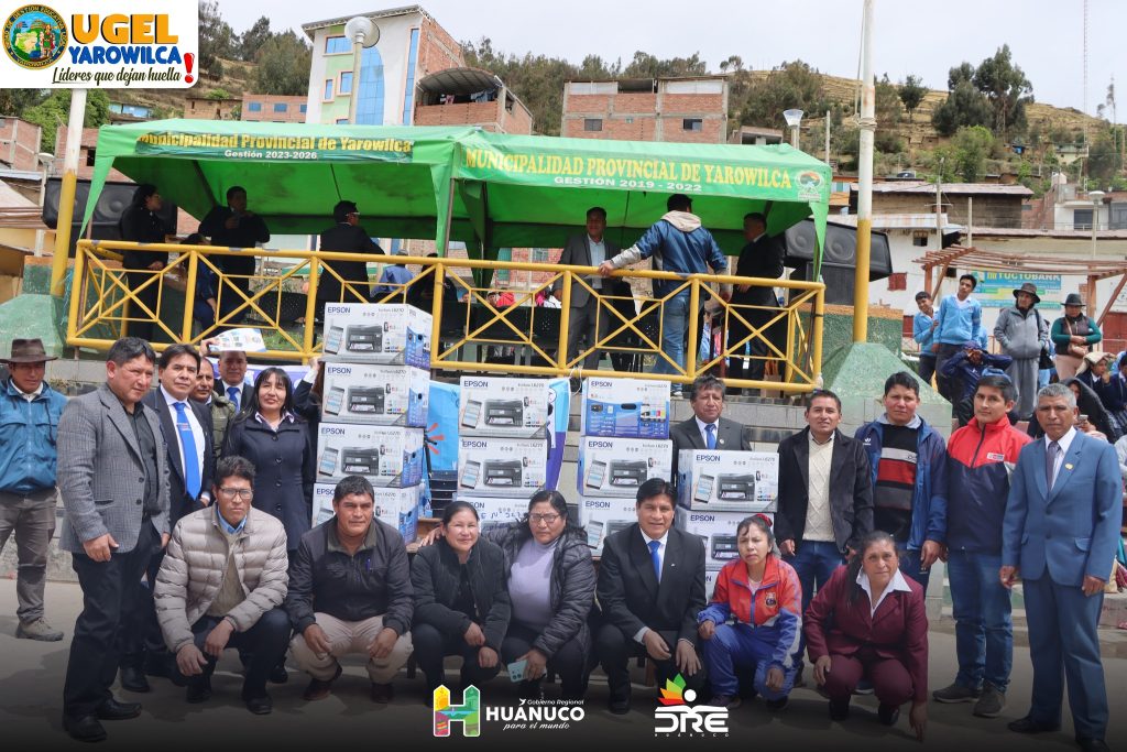 XII ANIVERSARIO DE LA UGEL YAROWILCA